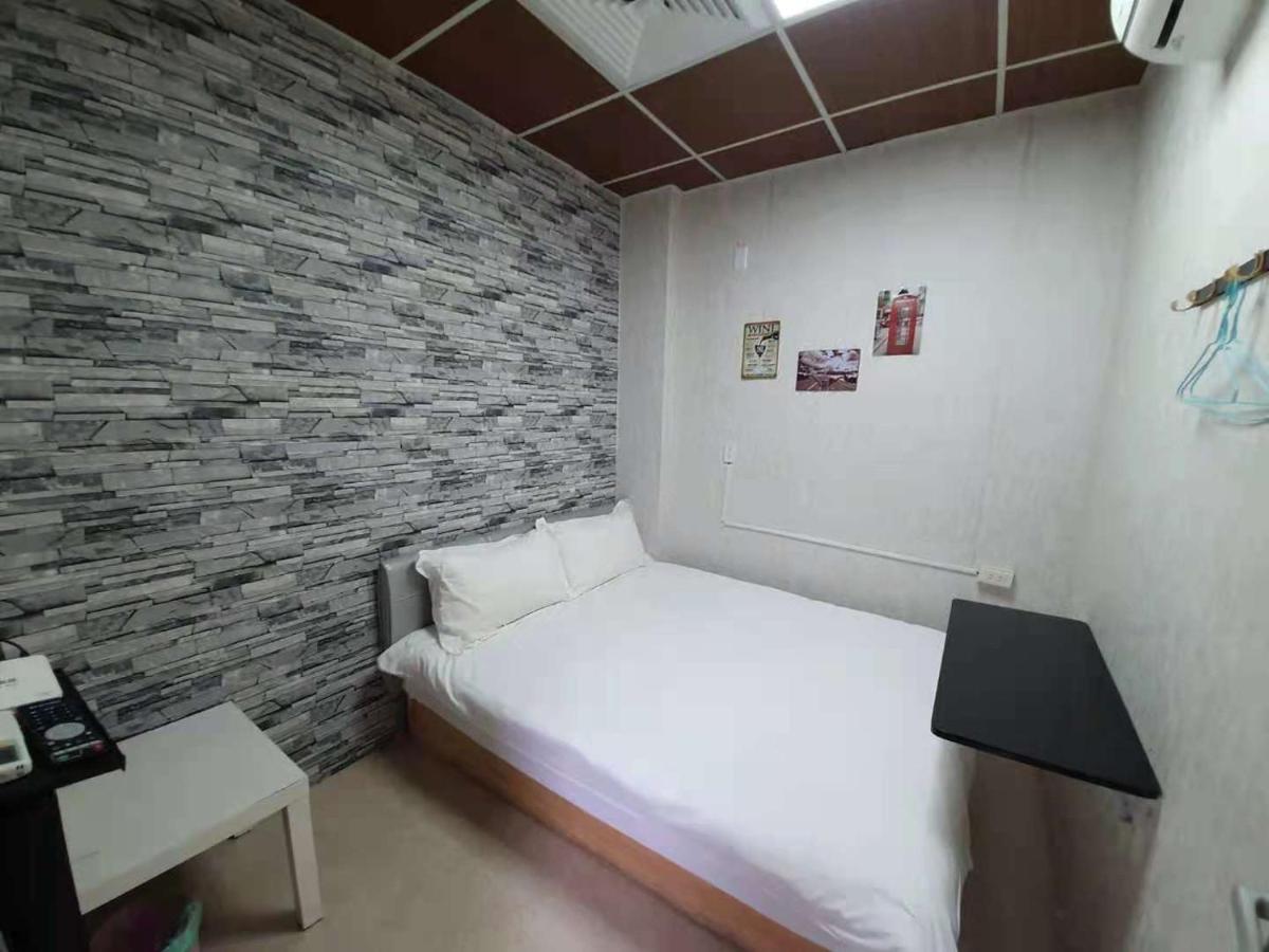 台中市Ya夜zhonghuaアパートメント エクステリア 写真